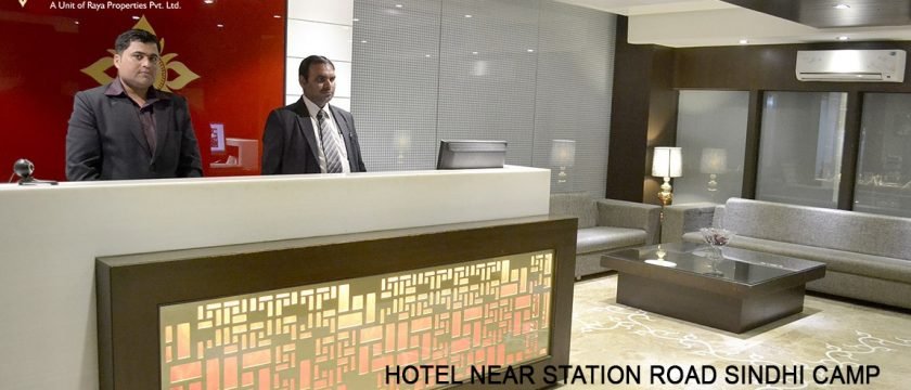 Hotel Near Station Road Sindhi Camp - Raya Inn